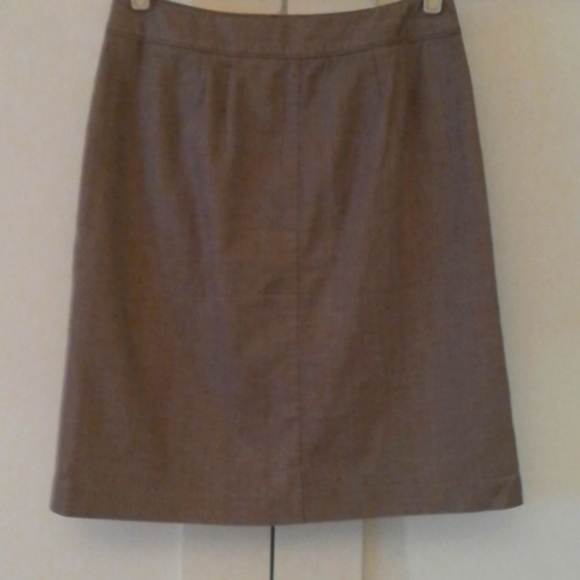 Brown Button-Down Skirt - Picture 6 of 10